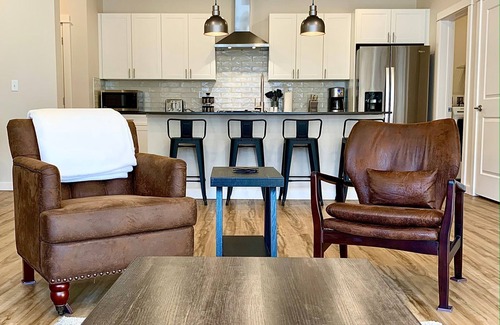 Livingston Condo | Livingston Condo: 2 BR, 2 BA Condominium in Livingston, Sleeps 6