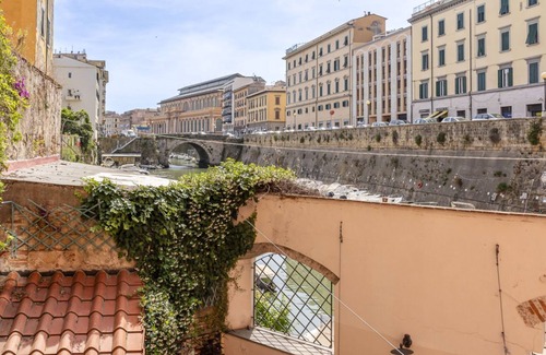Livorno Apartment | Livorno Central and Stylish Apartment