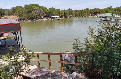 Palo Pinto House | L👀K Waterfront Lake Home … nestled in the beautiful Palo Pinto Hills.