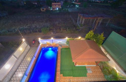Lonavala Villa | ll EMPYREAN STAY ll MYSTICAL STONE ll AC ll PRIATE POOL ll