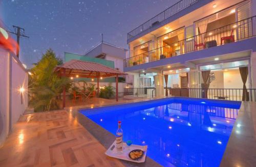 Lonavala Villa | ll EMPYREAN STAY ll MYSTICAL STONE ll AC ll PRIATE POOL ll