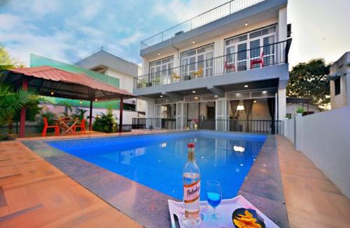 Lonavala Villa | ll EMPYREAN STAY ll MYSTICAL STONE ll AC ll PRIATE POOL ll
