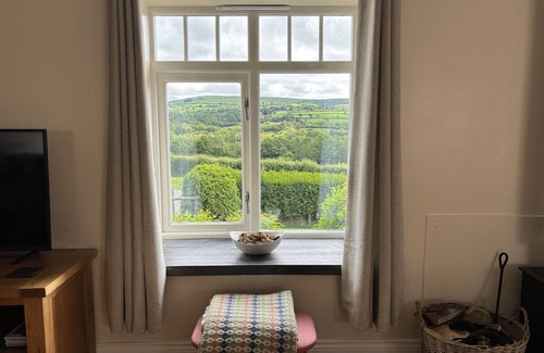 Boncath Cottage | LLAETHDY - THE DAIRY, pet friendly, luxury holiday cottage in Crymych