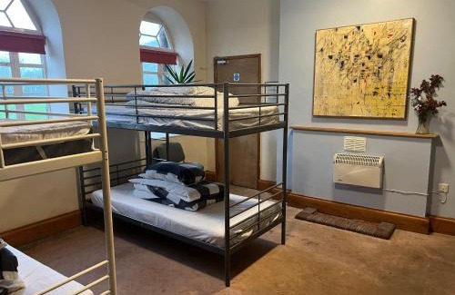 Llanfyllin Hostel | Llanfyllin Workhouse - Y Dolydd