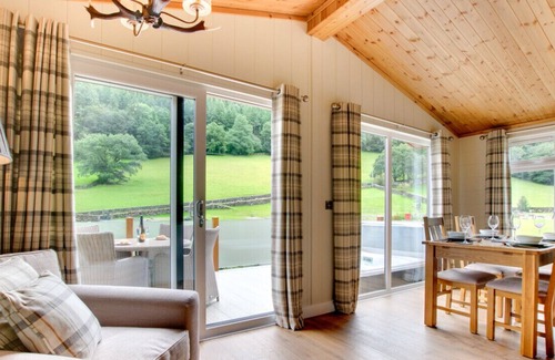 Gwynedd- Snowdonia House | Llyn Brenig Lodge - Two Bedroom House, Sleeps 4