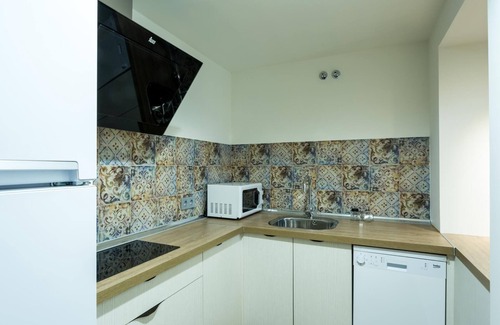Santa Catalina Apartment | LN2 2BD+2BTH Shared terrace with pool + Wheel Chair Friendly apartment