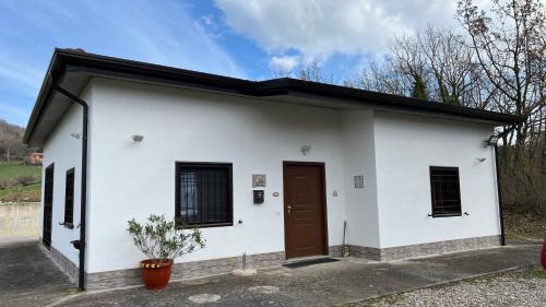 Lioni Apartment | Lo Specchio di Alice