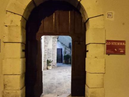 Melfi Apartment | Lo Stemma Guest House