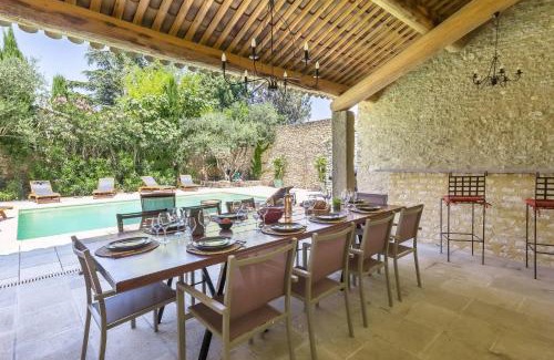 Gordes Villa | LOasis de Gordes Provence Pool Villa Retreat