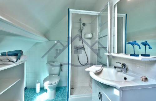 Treffiagat Apartment | LocaLise - C02 - Vue mer - Balcon - Plage juste à côté - Centre et port à pied - Wifi inclus - Draps inclus - Animaux bienvenus