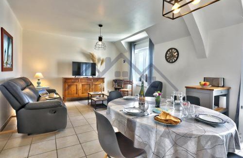 Treffiagat Apartment | LocaLise - C02 - Vue mer - Balcon - Plage juste à côté - Centre et port à pied - Wifi inclus - Draps inclus - Animaux bienvenus