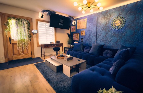 Saint Henri House | Locally Famous, Chic, Upscale + Parking + Backyard