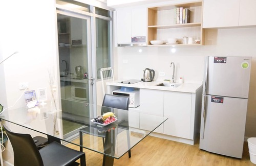 Chong Nonsi Apartment | Locals Sathorn Siamese Nang Linchee