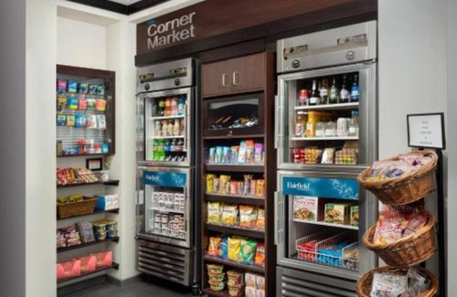 Puyallup House | Located along the foothills of scenic Mount Rainier historic downtown