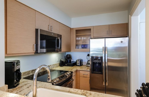 Key Biscayne Hotel | Located at Ritz-Carlton Key Biscayne 5 Star Oceanfront Resort One Bedroom Suite