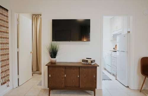 Gold Hill Apartment | Located in a scenic area perfect for travelers along I-5. You are right by the Rogue River, offering stunning views and tranquility, yet conveniently positioned for easy travel access.
