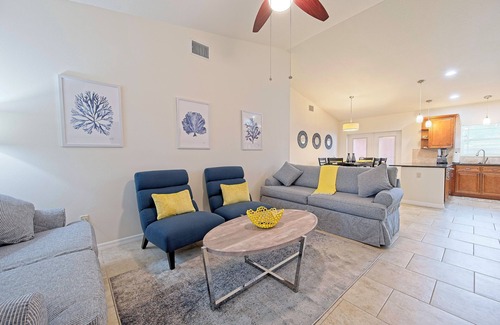 Sarasota Springs House | Located in Sarasota Springs. 15 mins to Siesta Key and 10 mins to downtown