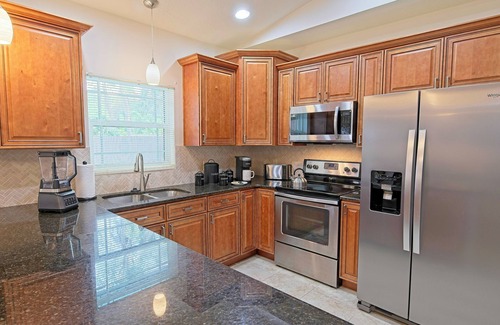 Sarasota Springs House | Located in Sarasota Springs. 15 mins to Siesta Key and 10 mins to downtown