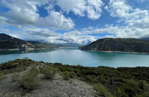 Rochebrune House | Located in the Campig des gorges de la Blanche, gateway to the Lac de serre p.