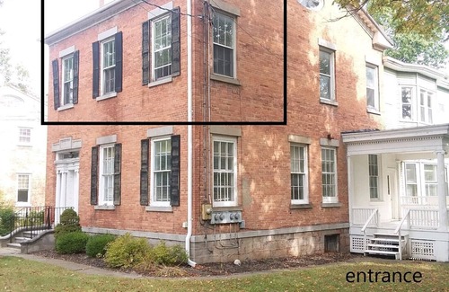 Auburn Apartment | Located in the Historic downtown district, cozy studio, wifi.