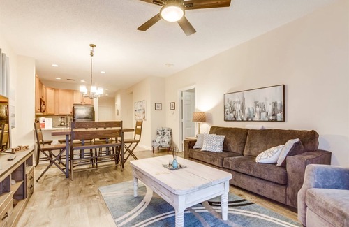 Red Hill House | Located in the prestigious Legends Golf Resort