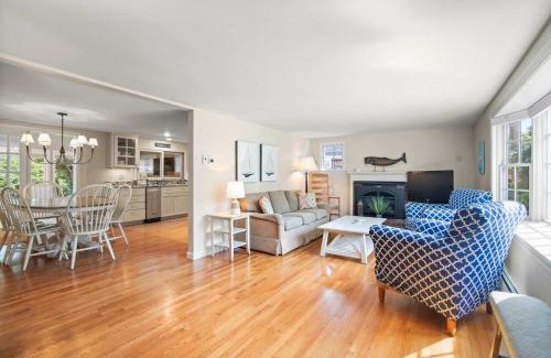 Chatham House | Located on Rail Trail By Beach & Downtown