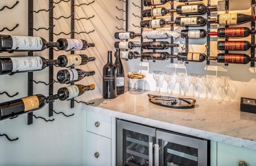 Pebble Beach House | Located on the legendary 18th hole of the famed Pebble Beach Golf Course.