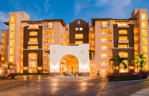 Puerto San Carlos Resort | Located on the pristine medano beach