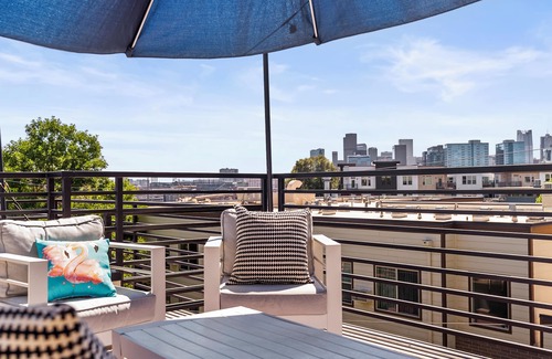 Highland House | Location! 2 Bedroom Townhouse w/Rooftop Deck in LoHi