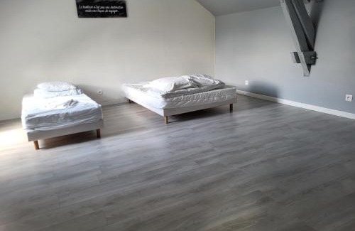 Conge-sur-Orne Villa | Location 30 personnes