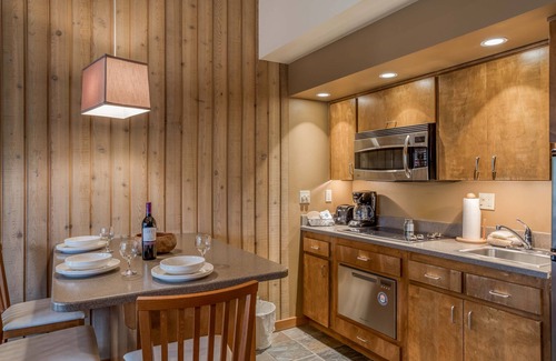 Century West Condo | Location and Privacy in This Upper-Level Condo with Extra Amenities!