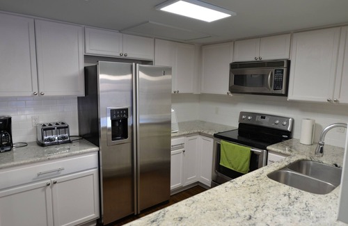 Energy Corridor House | Location and super clean 2 bedroom townhome