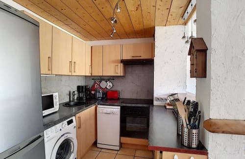 Saint-Jean-dʼAulps Apartment | LOCATION APPARTEMENT SPACIEUX AVEC BALCON - SAINT JEAN D'AULPS STATION - 6 Personnes - RELAIS D15