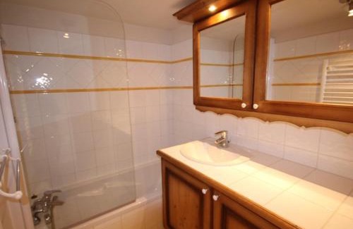 Bisanne 1500 Apartment | Location Appartement 3 pièces, 2 SDB, 6-7 pers. avec Parking à Bisanne 1500 - FR-1-293-92