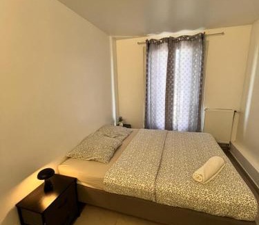 Boissy-Saint-Leger Apartment | LOCATION COURTE DUREE A BOISSY SAINT LEGER