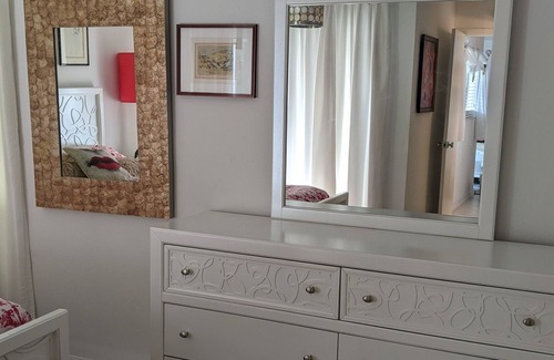 Alta Vista Condo | Location - downtown area of Sarasota next to Payne Park