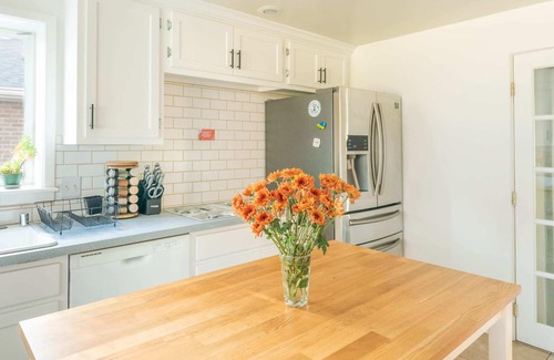Arvada House | Location! Family Friendly + amenities galore