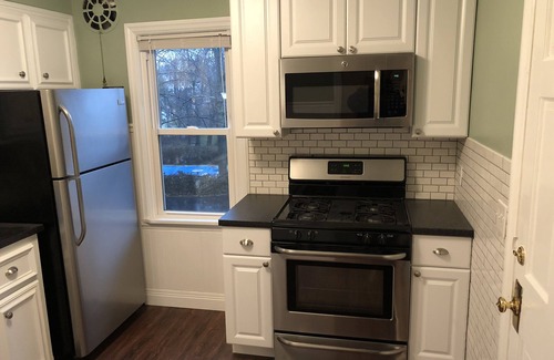 Roselawn Finance Apartment | ★Location is Everything @ The Kenwood★