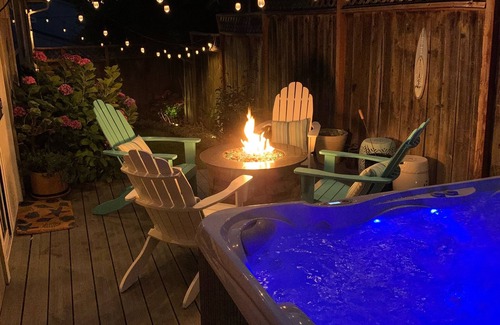 Eastside Santa Cruz House | Location, Location, Location! Gorgeous Twin Lakes Beach House, Steps to Harbor