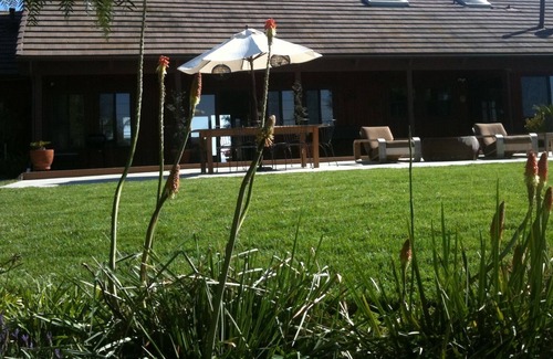 Temecula House | Location, location, location! Authentic wine country experience.