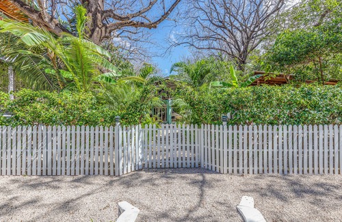 Nosara Apartment | Location, location, location! 2-min walk to one of best surf breaks in the world