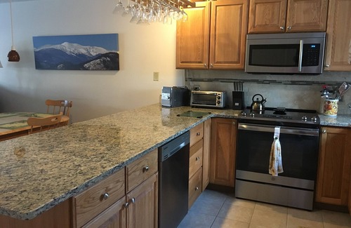 North Conway House | Location-Location-Near Ctr N.Conway-Mountain Views, Spacious,Hiking Trails, Pool