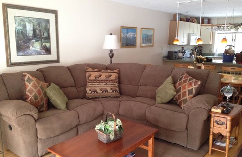 North Conway House | Location-Location-Near Ctr N.Conway-Mountain Views, Spacious,Hiking Trails, Pool