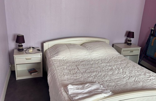 Saint-Pair-sur-Mer Bed & Breakfast | Location Maison Vacances Tout Confort 700 m de la Plage Proches Commerces