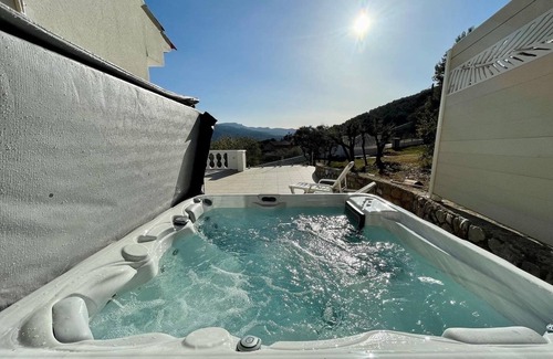 Saint-Zacharie Villa | Location Saisonnière, Villa Proche de Marseille, Cassis la Ciotat