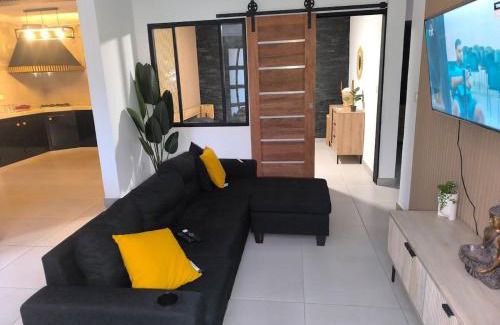 La Riviere Saint-Louis House | location saisonnière