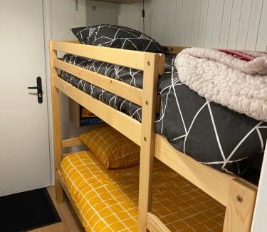 Les Carroz-d'Araches Apartment | Location studio plein centre Les Carroz