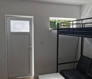 Corbeil-Essonnes Apartment | Location studio à courte durée