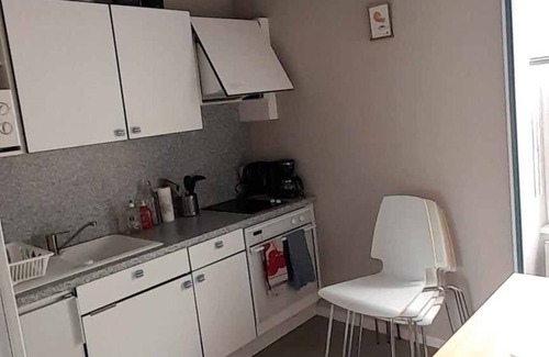 Grandcamp-Maisy Apartment | Location Studio Centre Ville, Animaux de Compagnie Acceptés