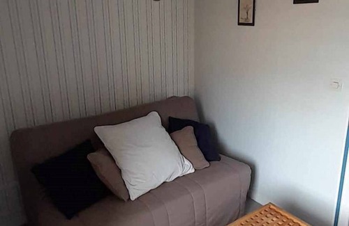 Grandcamp-Maisy Apartment | Location Studio Centre Ville, Animaux de Compagnie Acceptés